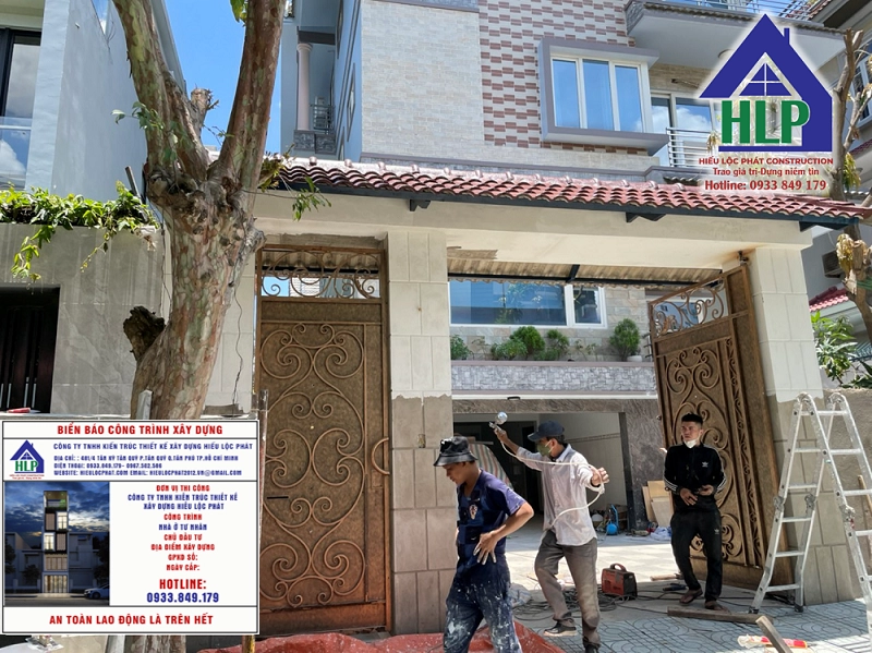 Thợ sửa chữa nhà quận 4 có kinh nghiệm dày dạn trong khâu bảo quản vật liệu xây dựng.